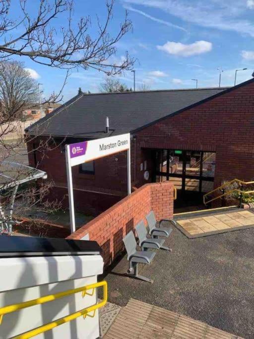 Apartamento Berwickshire House Marston Green Exterior foto